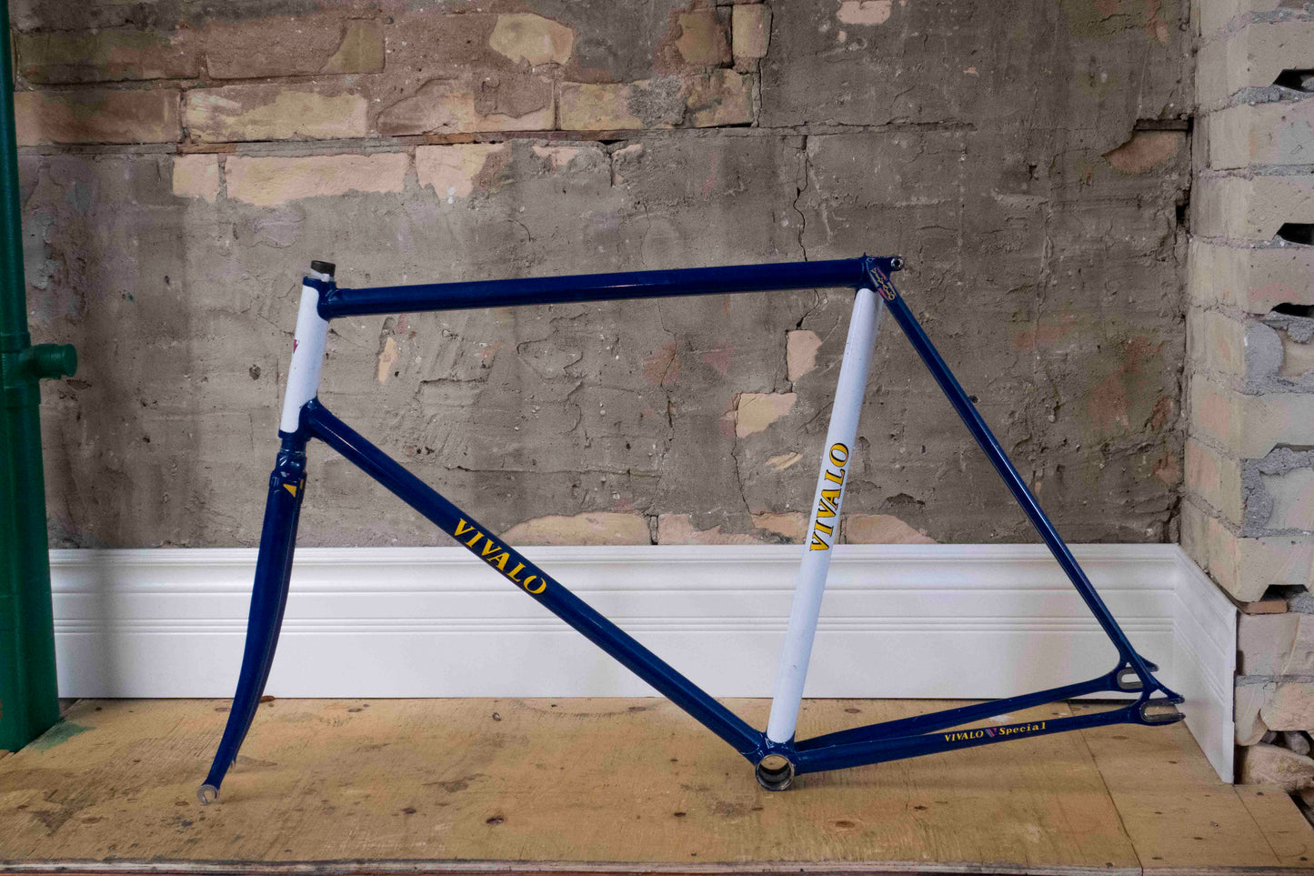 Vivalo Track Frameset (Blue)