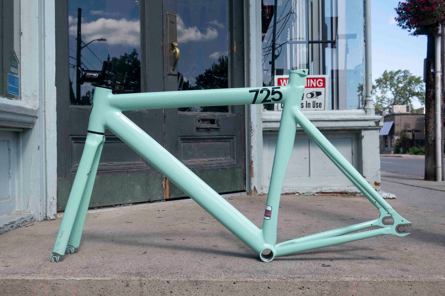 Leader 725 Frameset