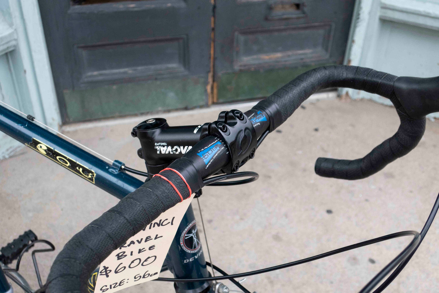 Devinci Gravel Bike