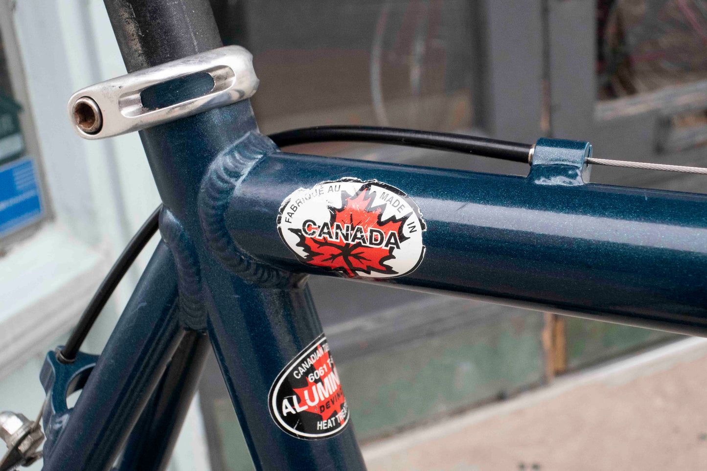 Devinci Gravel Bike