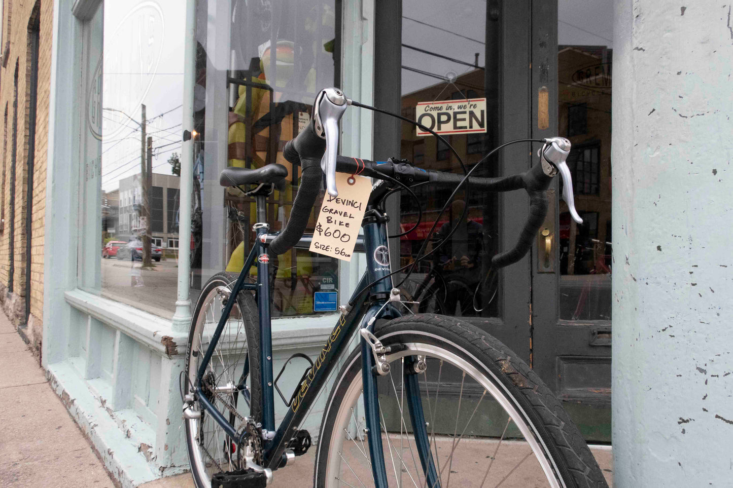 Devinci Gravel Bike