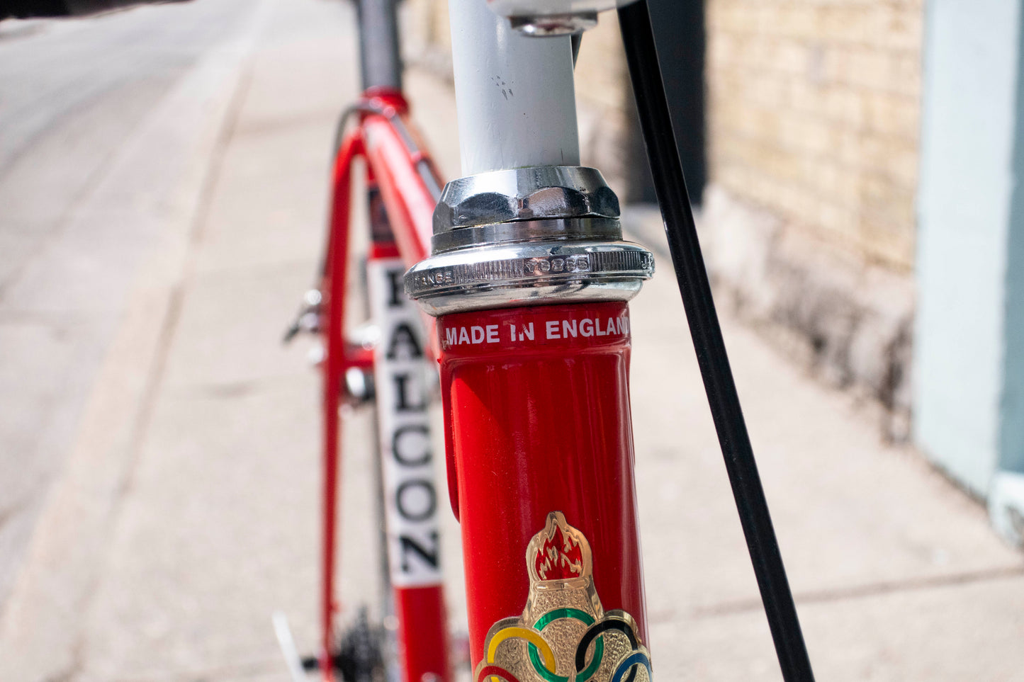 Falcon Team Road Bike