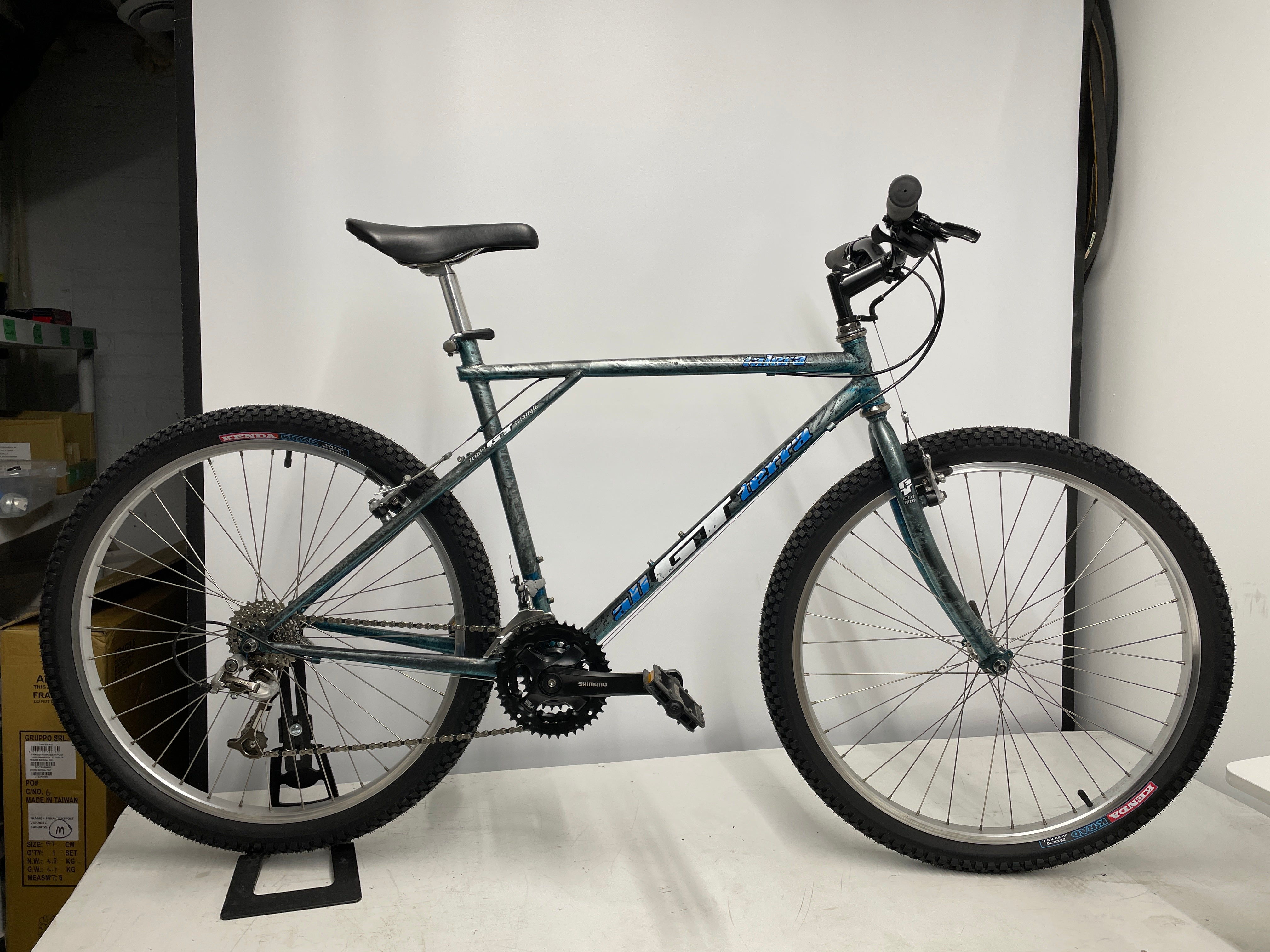 GT All-Terra Talera – Gremlins Bicycle Emporium