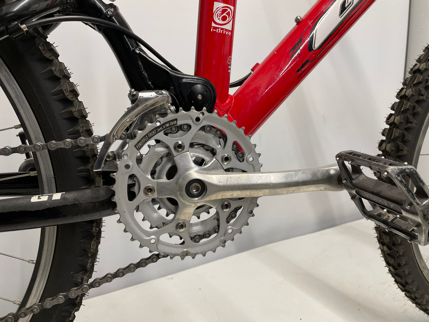 GT XCR 4000