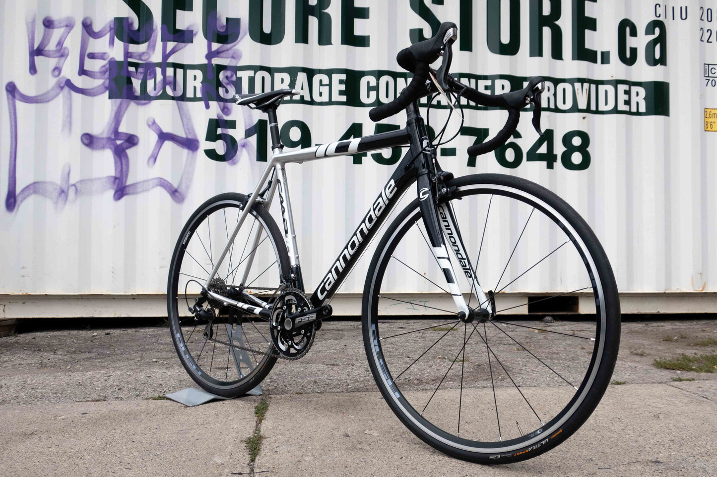 Cannondale CAAD 10 Road Bike