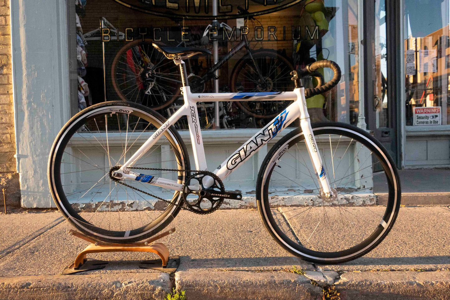 Giant Omnium TCR Track Bike/Fixed Gear