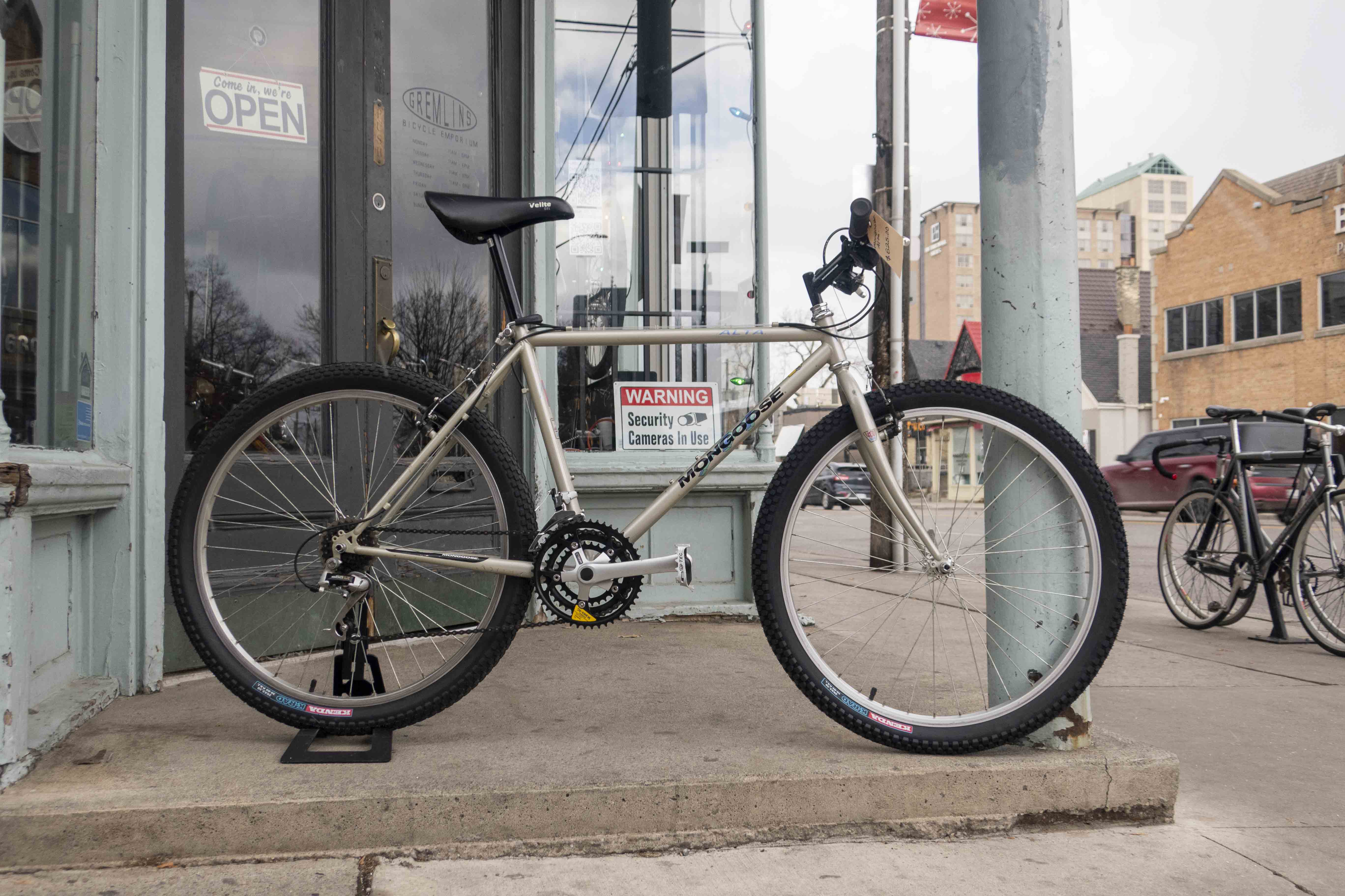 MOUNTAIN & HYBRID – Gremlins Bicycle Emporium