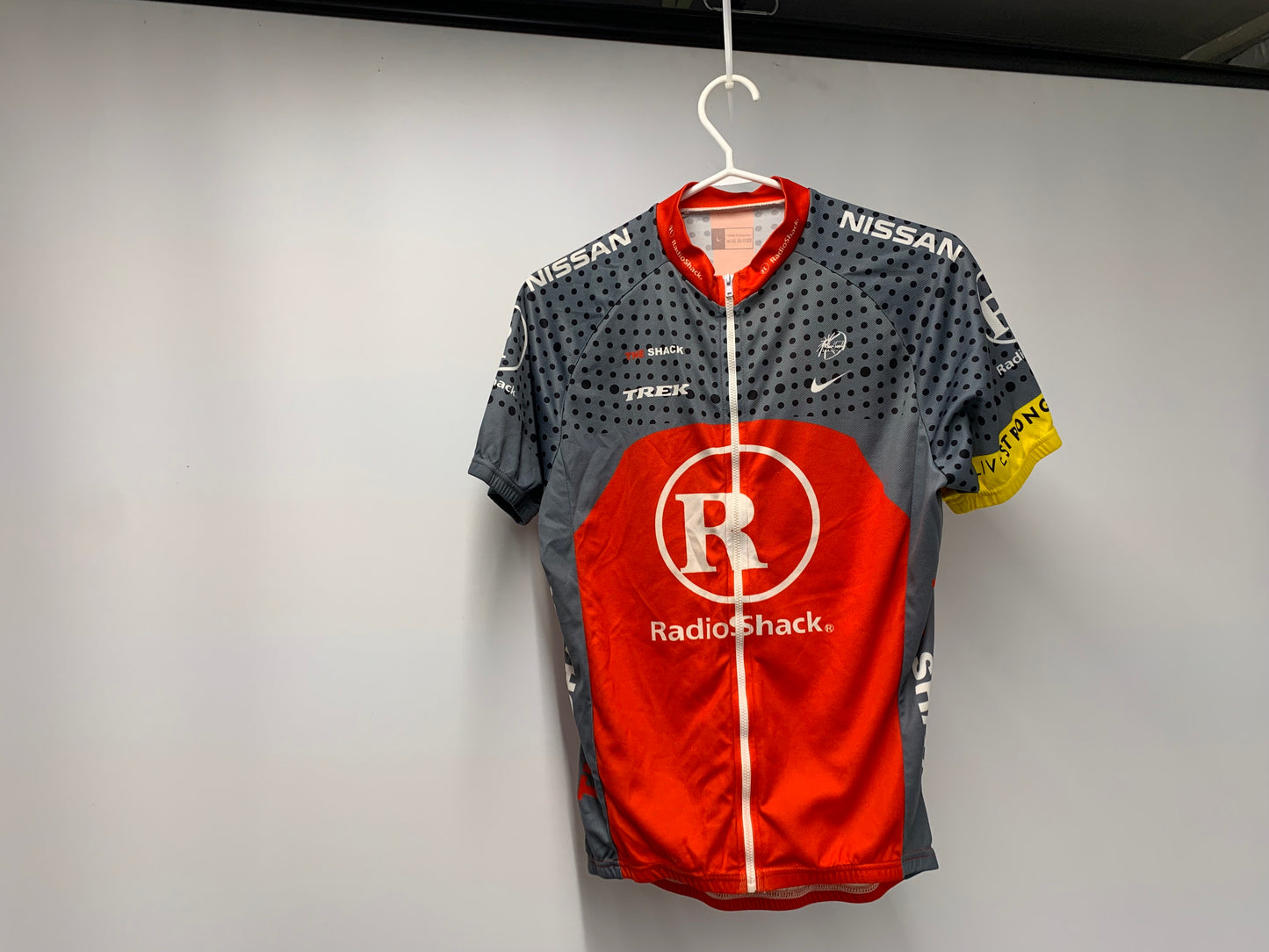 Radio Shack Trek Nike Jersey – Gremlins Bicycle Emporium